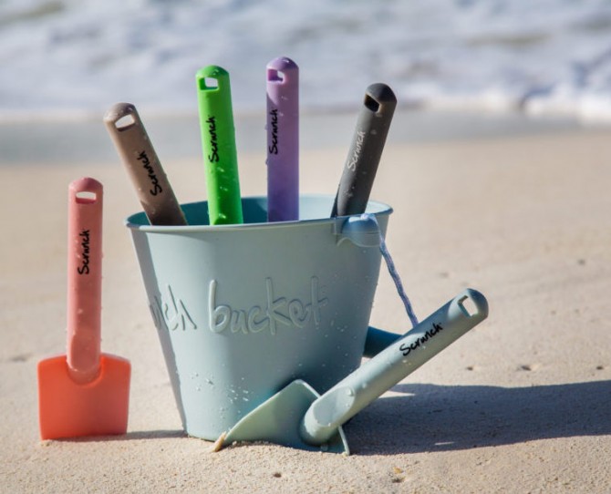 Łopatka plastikowa Scrunch błękitna